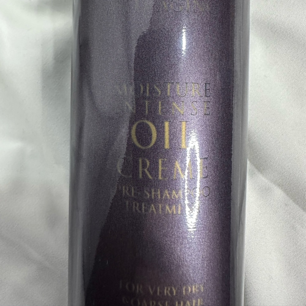 Alterna Caviar Anti-Aging Moisture Intense Oil Creme Pre-Shampoo Treatment - Picture 5 of 6